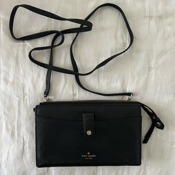 Kate Spade Leila Pebbled Black Crossbody - Picture 2 of 3